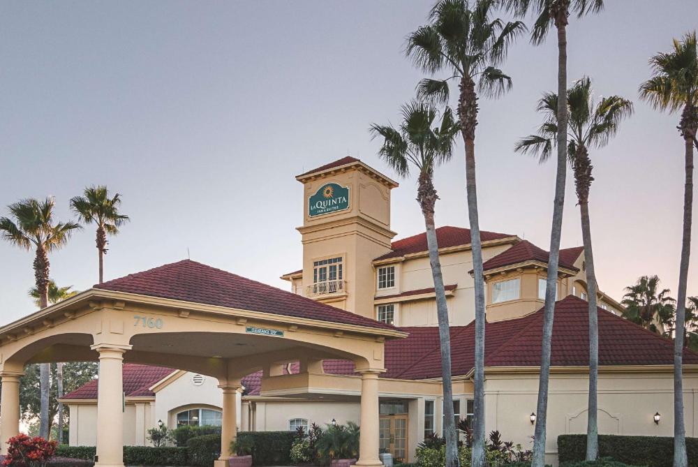 La Quinta by Wyndham Orlando Airport - On Property Food Trucks & Free Airport Shuttle!
